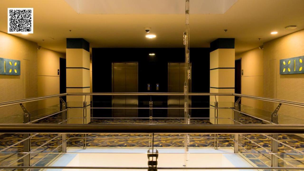 Hotel Royal Elim International Кали Экстерьер фото The interior of the hotel