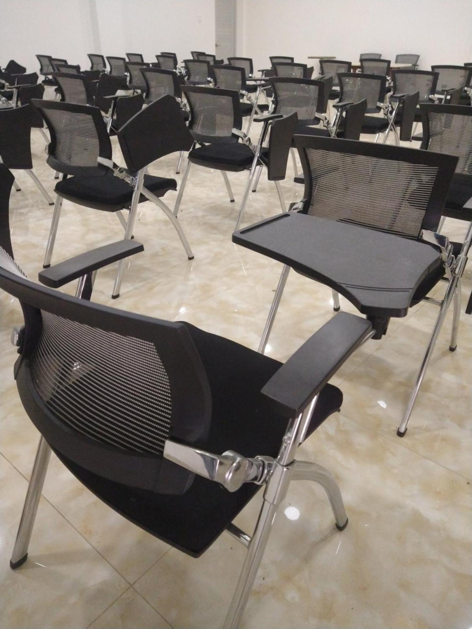 Hotel Royal Elim International Кали Экстерьер фото Stackable chairs