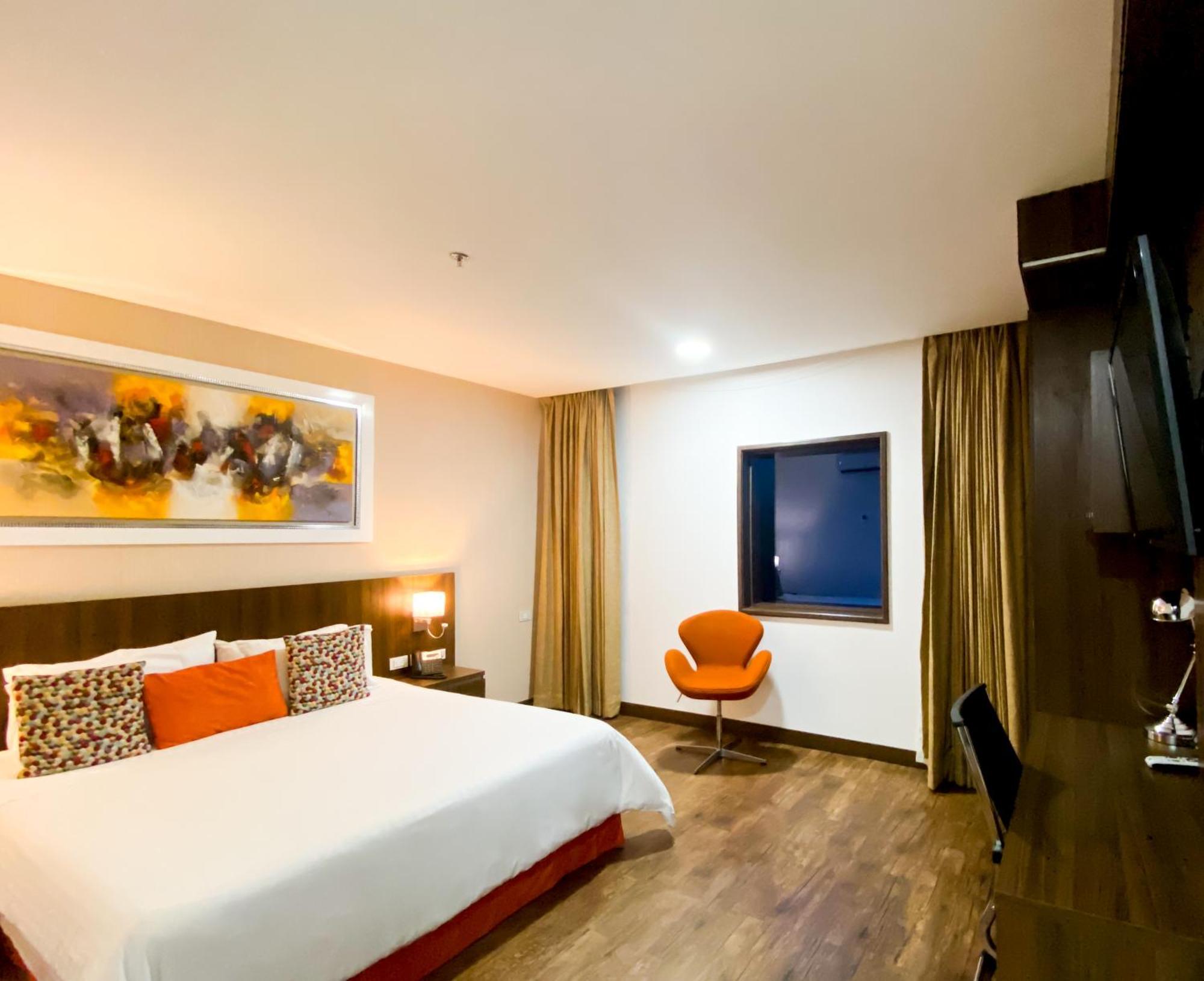 Hotel Royal Elim International Кали Экстерьер фото Suite