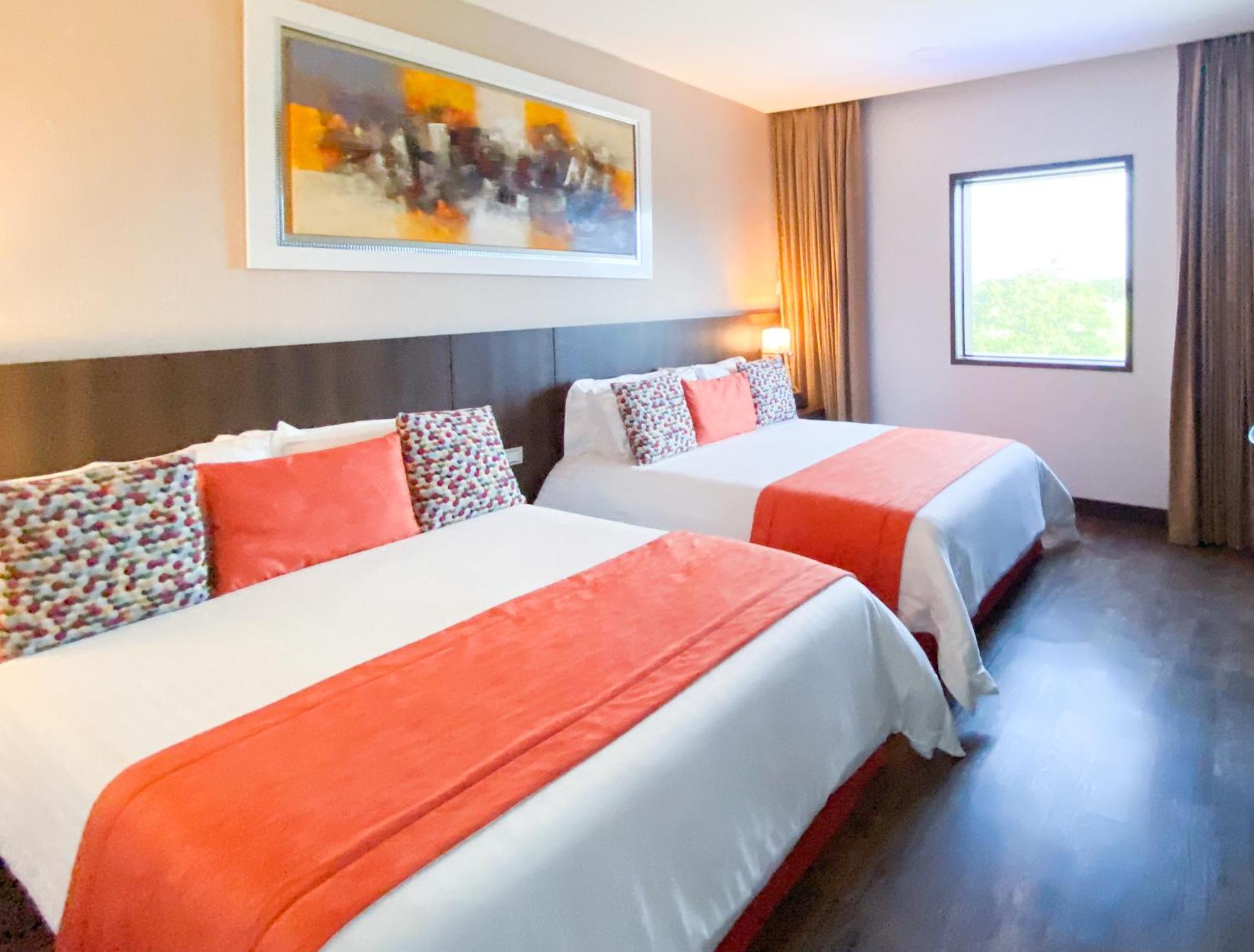 Hotel Royal Elim International Кали Экстерьер фото