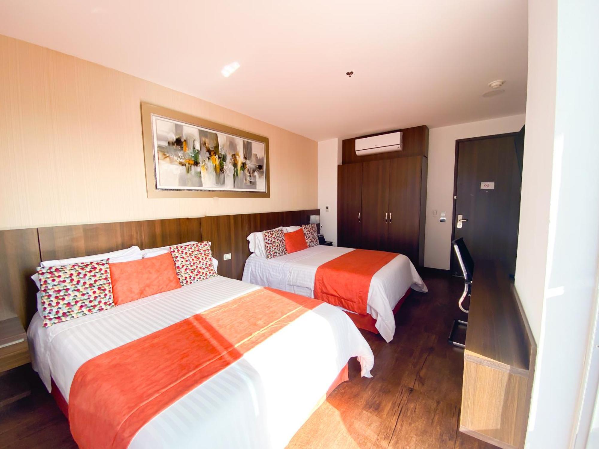 Hotel Royal Elim International Кали Экстерьер фото