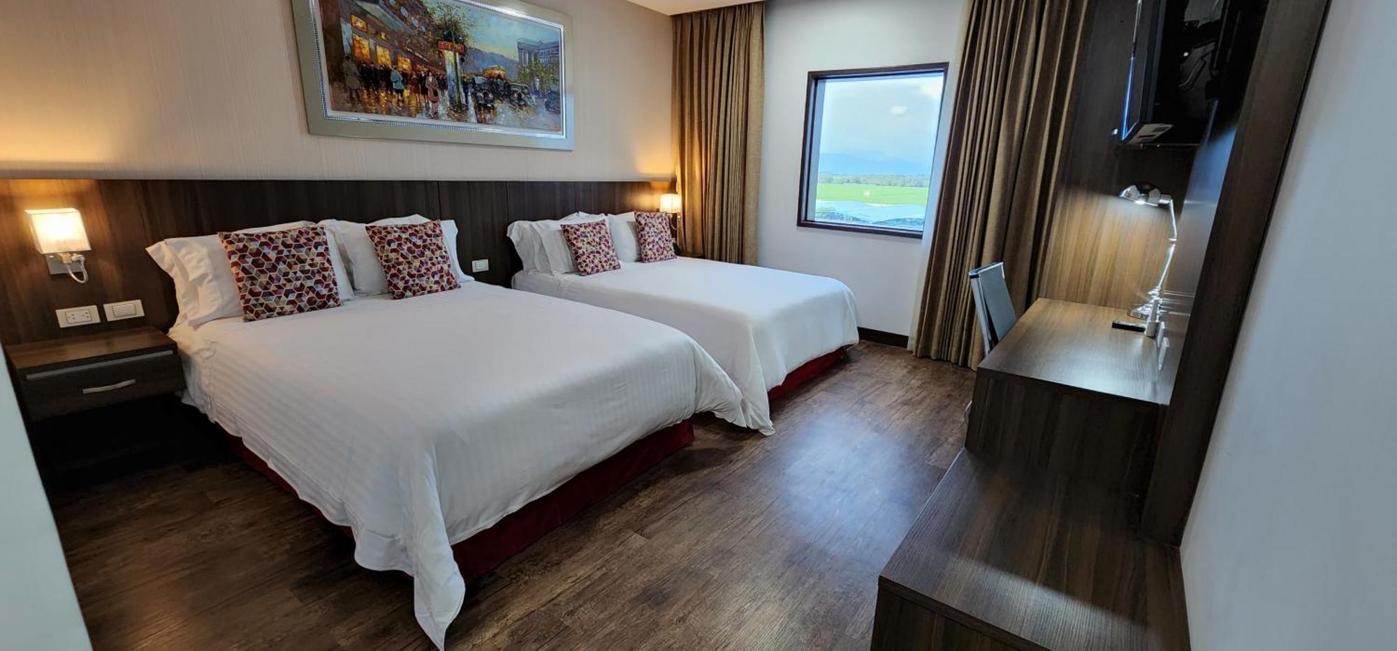 Hotel Royal Elim International Кали Экстерьер фото Deluxe Room